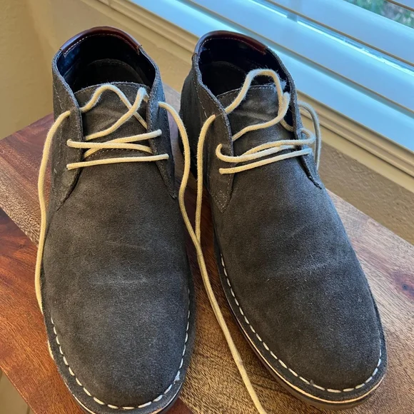 Kenneth Cole Gray Chukka Boots Suede | Sz 10 s-l400.jpg main image 2
